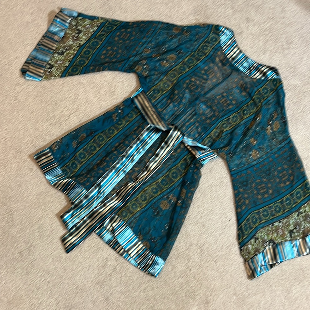 Rue21 Teal and Olive Patterned Wrap Blouse - Picture 8 of 11